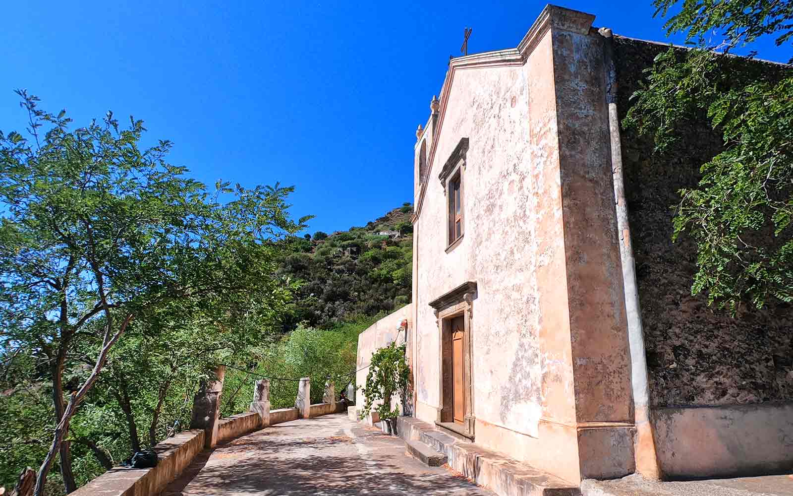 Alicudi, Chiesa di San Bartolo