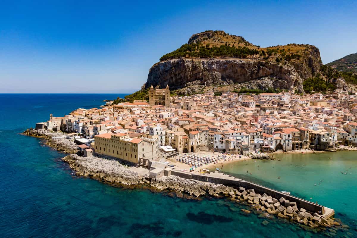 Vista su Cefalù (Palermo)