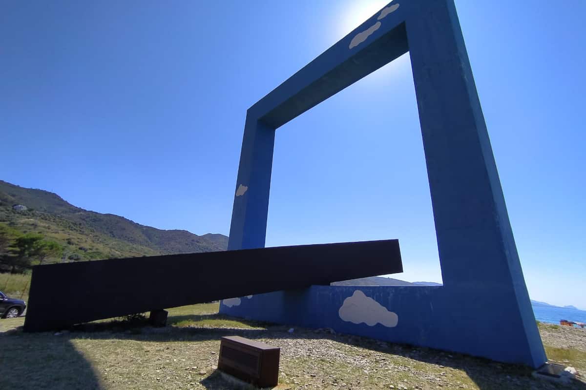 Monumento per un Poeta Morto - Fiumara D'arte