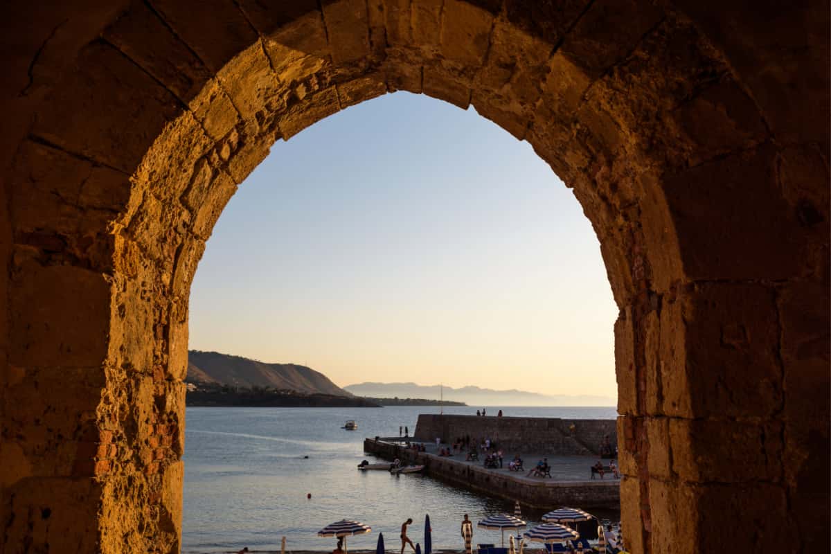 Scorci sul mare a Cefalù