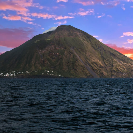 Stromboli visto dal mare